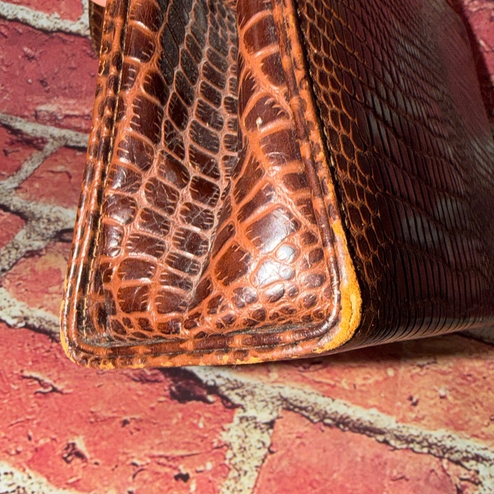 Vintage 1950s–1960s Brown Croc-Embossed Top Handle Frame Handbag - Picture 11 of 13